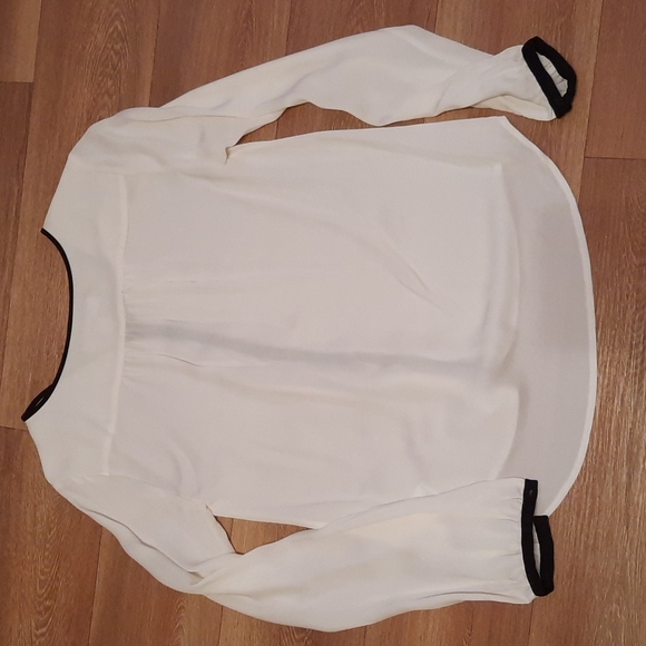 🔥🔥🔥50% SALE🔥🔥🔥Michael Kors Black & Cream Semi-sheer Silk Blouse - Picture 4 of 4